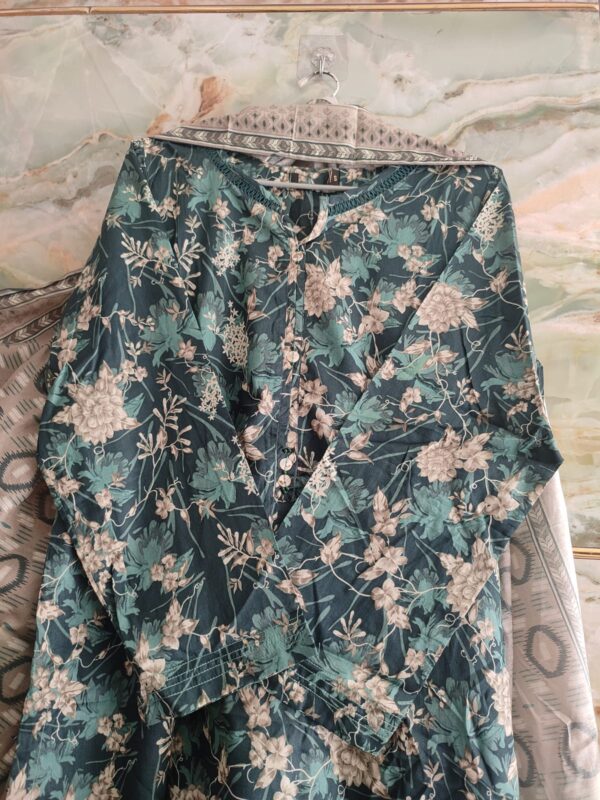 Alternative view of Riwayat Original Ready to Wear Pret Lawn || IQ - FS07