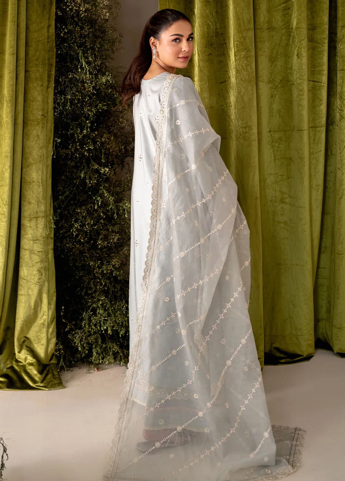 Apana By Aabyaan Embroidered Chikankari Salwar Suit | AL-03 - Image 2
