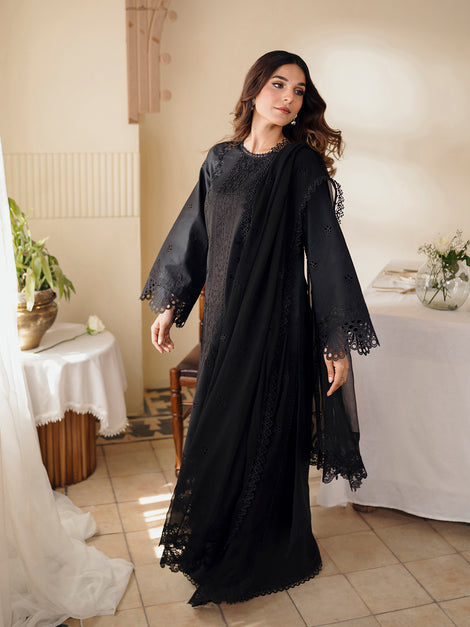 Alternative view of Yards Summer Soirée Luxury Lawn’24 | Esma