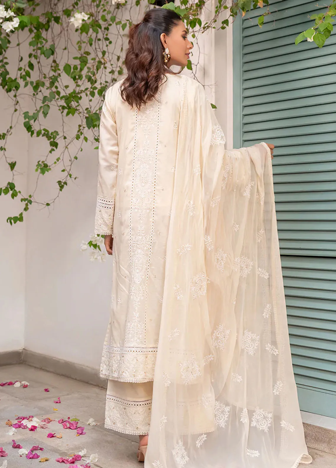 Mehro Maah By Addee Embroidered Lawn 2024 | AD24M USA-1063 - Image 3