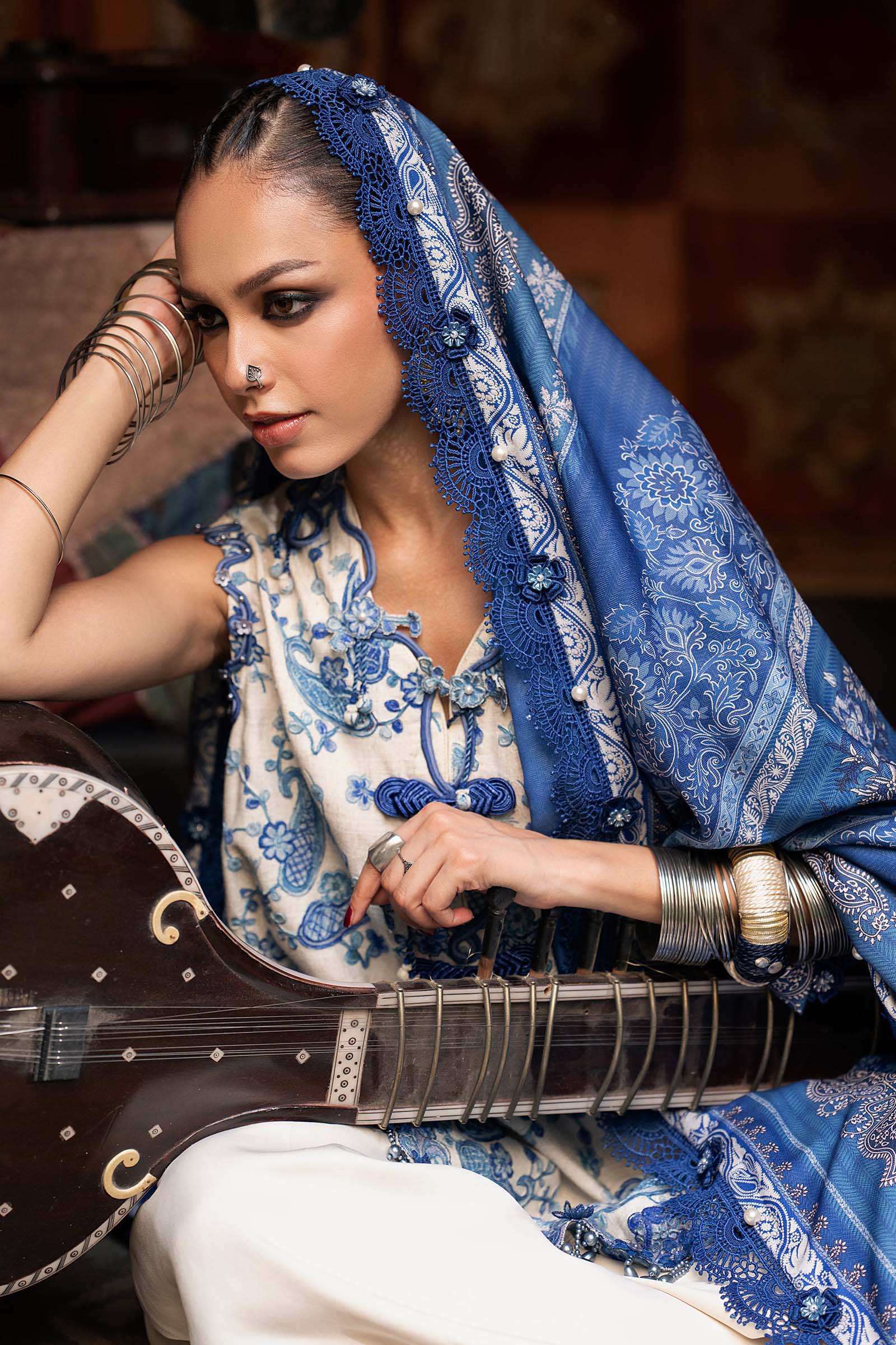 M Prints Maria B | Embroidered Irish Linen Suit – White & Blue (MPT-3108-A) - Image 4